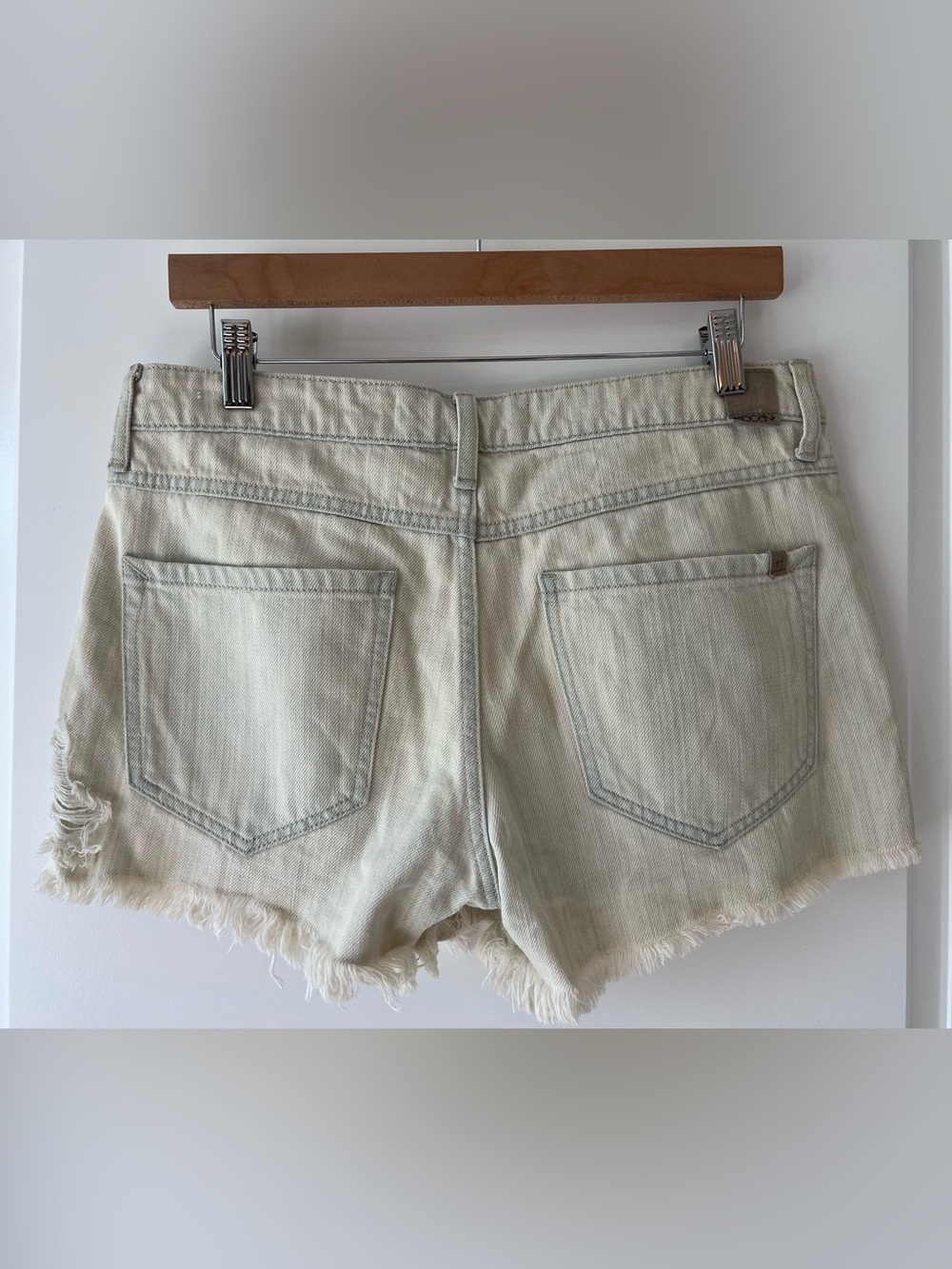 HIDDEN Jeans Distressed Frayed Hem Cutoff Denim Shorts Size Small Cotton Grunge - Picture 2 of 9
